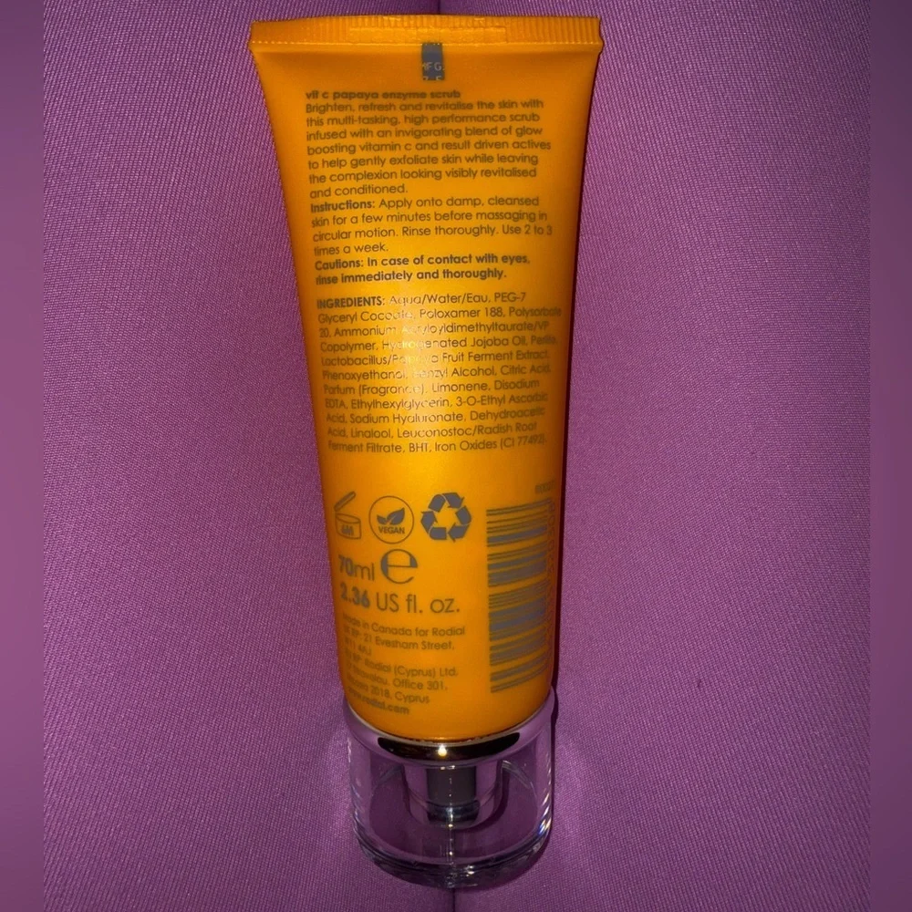 Rodial Vitamin C Papaya Enzyme Scrub
